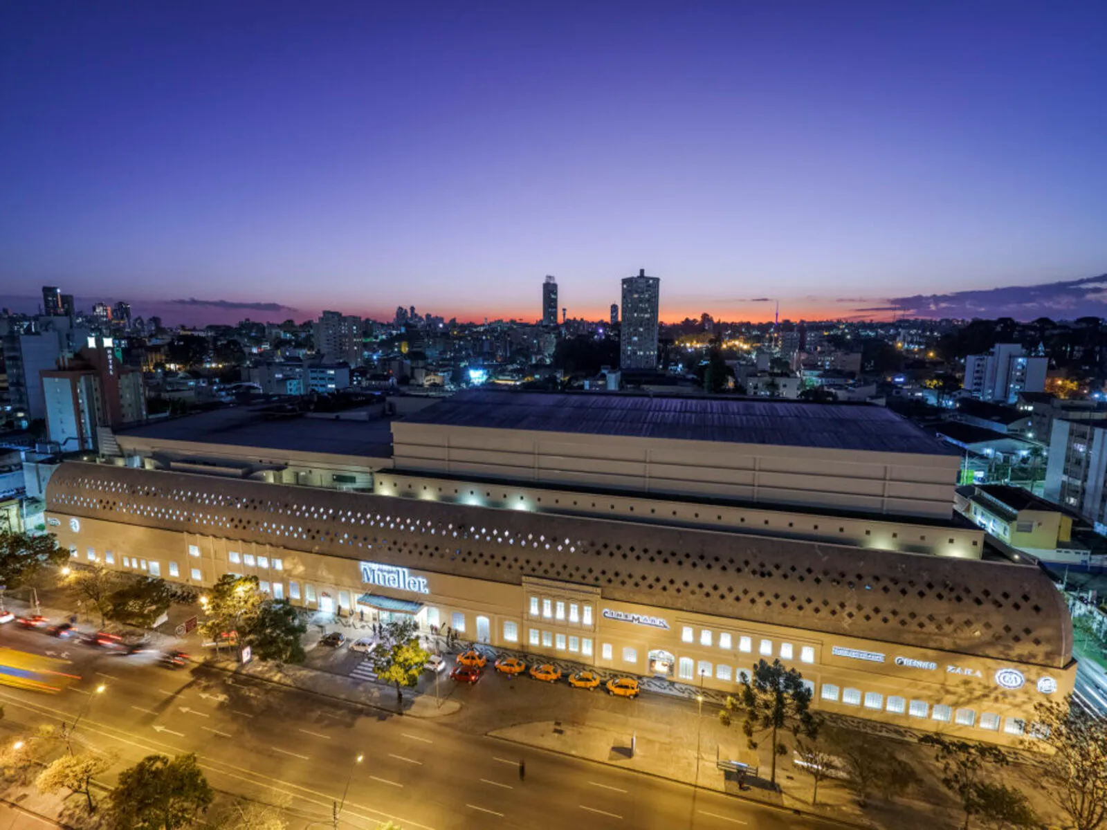 Festval<br>Centro Cívico<br><br>1.000m